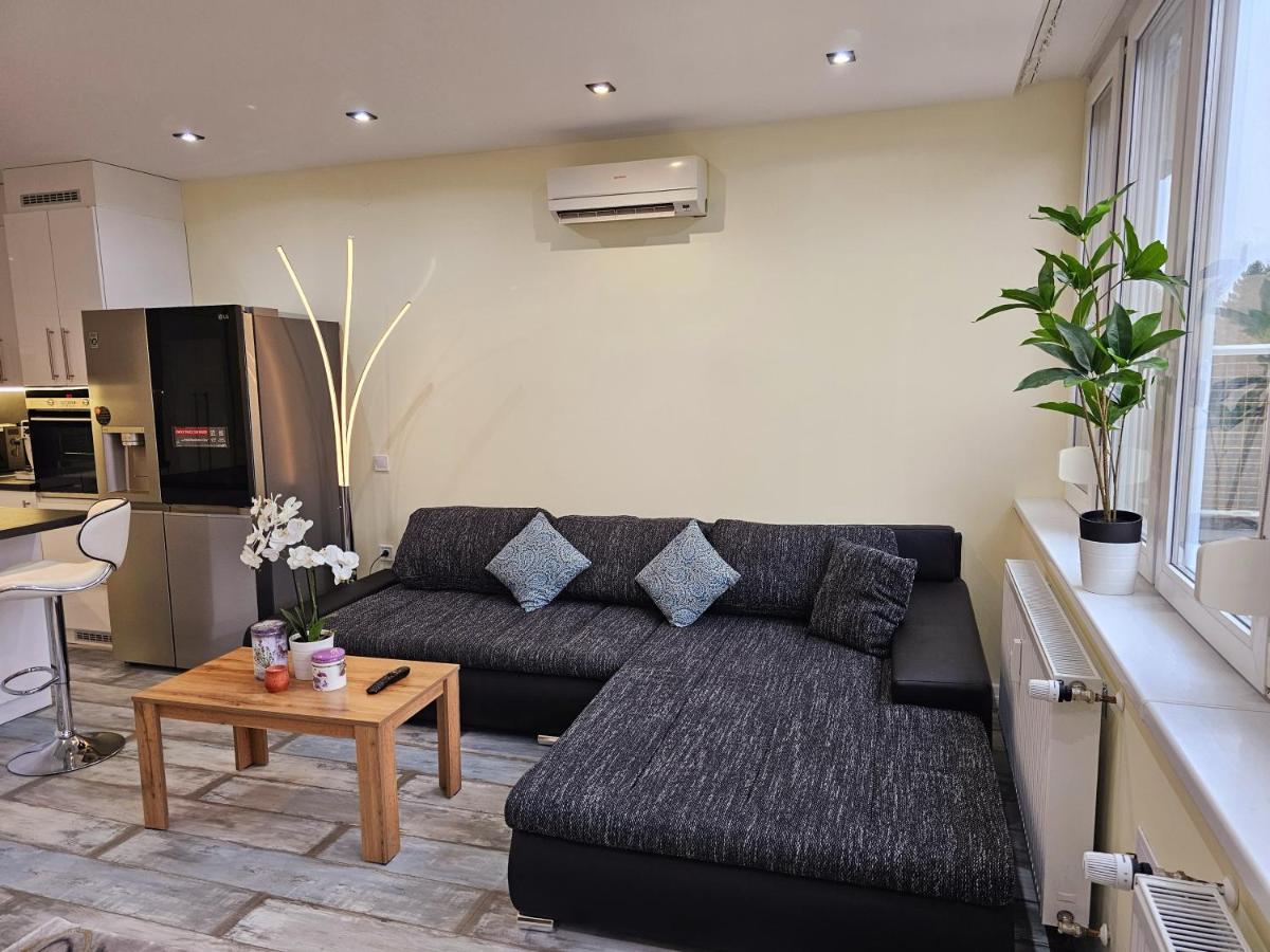 Apartament Urban Loft Salgótarján Zewnętrze zdjęcie